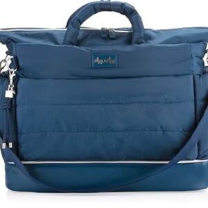 Itzy Ritzy Blue Travel Bag